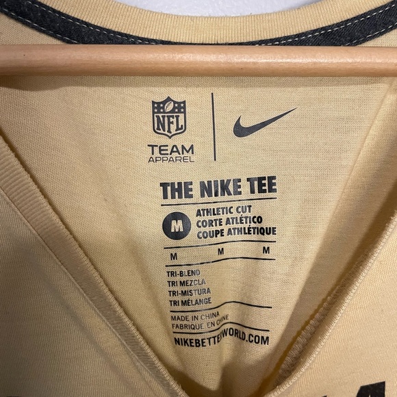 Nike NFL New Orleans Saints V Neck Shirt Size Medium Women’s Gold Black - Picture 2 of 4